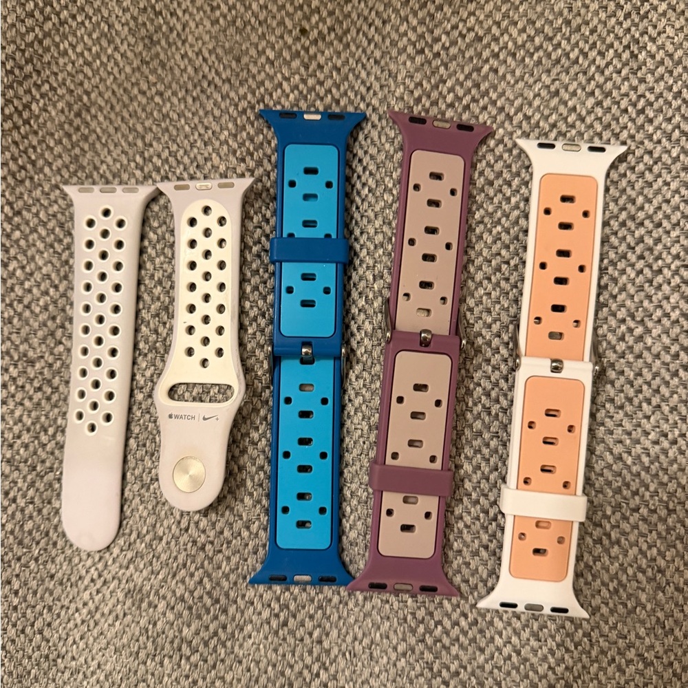 Lot of 4 Apple Watch bands fits 38, 40, 41,42 Includes one Nike band